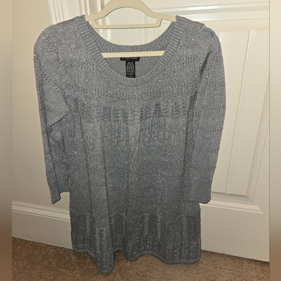 🆕️WOMENS RAMPAGE SILVER BABY DOLL SWEATER SIZE MEDIUM & LARGE ☆NEW☆ - Picture 5 of 6